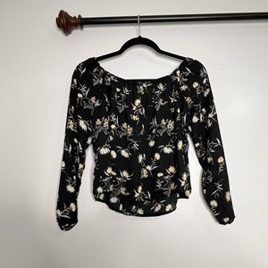 Flowery Shoulder Off Top